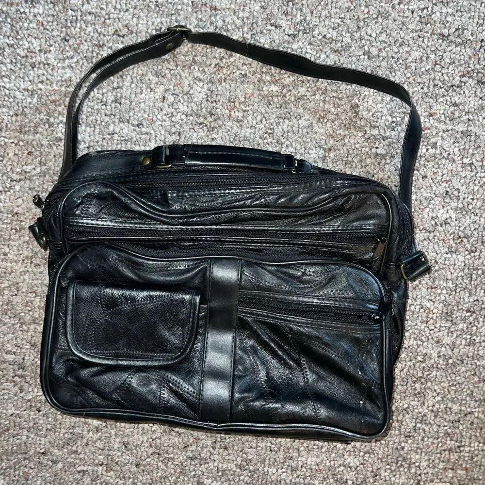 Leather quilted laptop/business bag with handle/shoulder strap